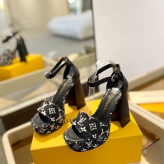 Louis Vuitton Sandals